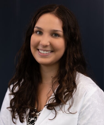 Jennifer  Flores Photo